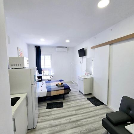 Apartamento Metro Manises Y Aeropuerto Exterior photo